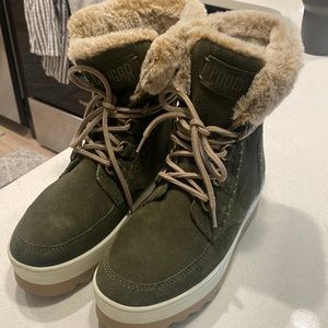 Cougar Snow Boots